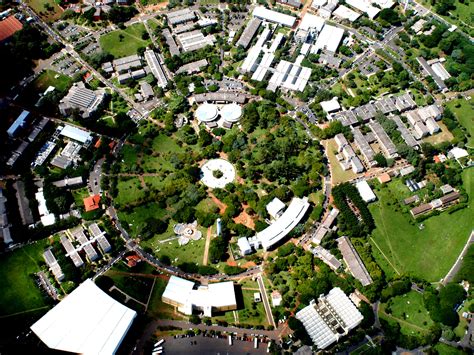 quantos campus tem a unicamp